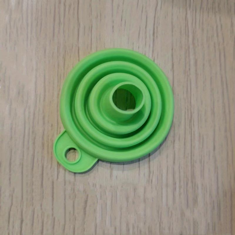 2pcs Silicone Foldable Funnel for Liquid Transfer Kitchen Gadgets