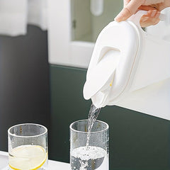 Durable Plastic Water Pitcher with Lid 60 9oz 74 4oz Capacity