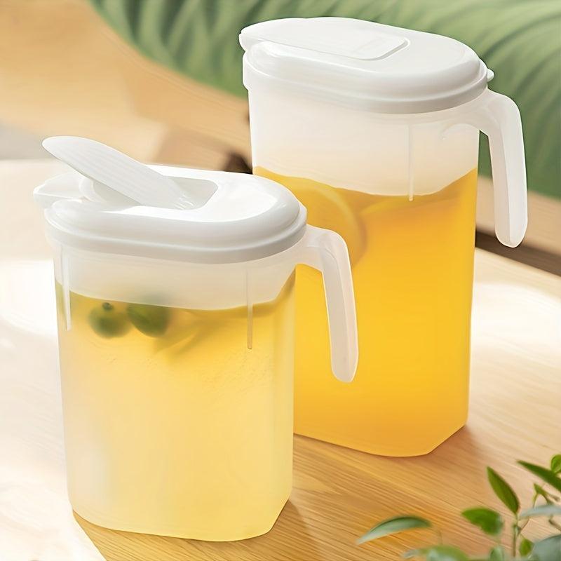 Durable Plastic Water Pitcher with Lid 60 9oz 74 4oz Capacity