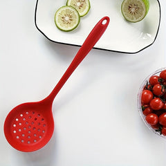 2pcs Long Handle Silicone Colander Spoon Heat Resistant Filter Spoon