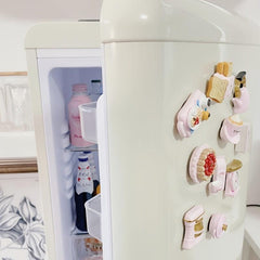 1pc Pink Heart Refrigerator Magnets for Home and Locker Decoration