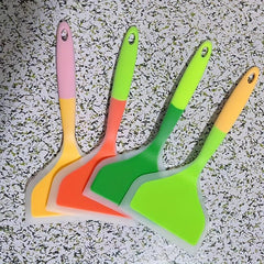 Nonstick Silicone Pancakes Shovel Turner for Eggs Fish Pancake Pizza