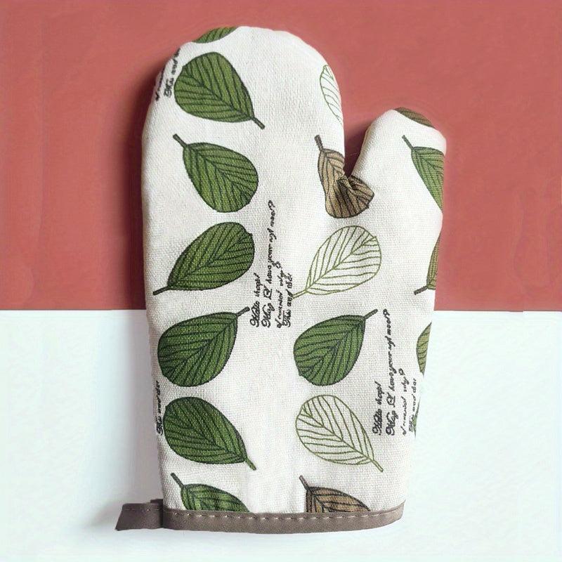 Cartoon Leaf Insulation Gloves for Oven and Kitchen Use