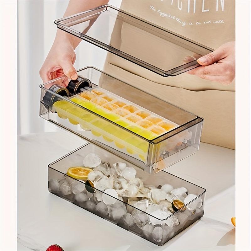 Rotatable Ice Cube Tray with 32 Grids
