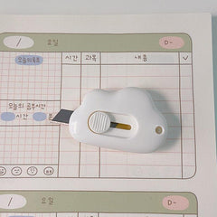2pcs Cloud Shaped Mini Cutters for Packages Unpacking