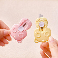 Colorful Mini Bear Portable Art Manual Retractable Paper Cutter