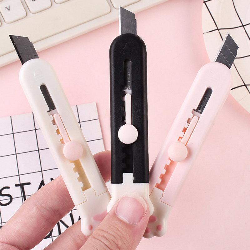 Mini Cat's Claw Utility - Perfect for Any Task