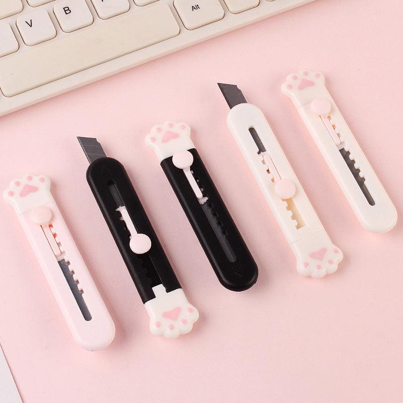 Mini Cat's Claw Utility - Perfect for Any Task