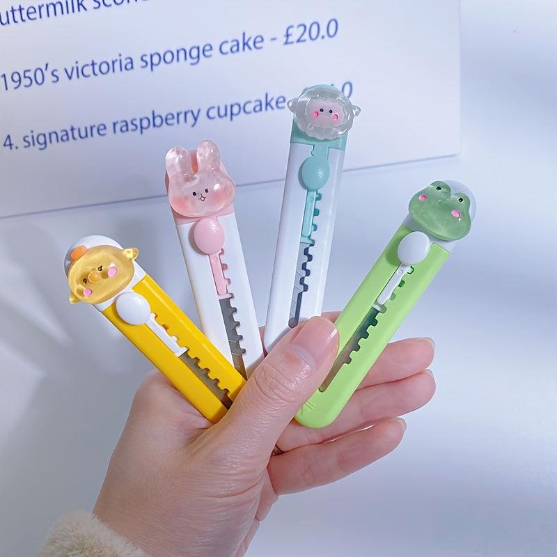 2pcs Cartoon Animal Cutter w/ Clip - Sharp Blade
