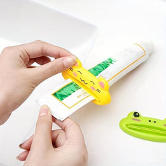 Cartoon Toothpaste Dispenser Manual Squeezer