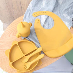 Waterproof Silicone Bib with Crumb Catcher for Baby Feeding