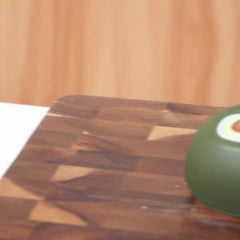 Avocado Saver Plastic Avocado Keeper Reusable Avocado Holder Container