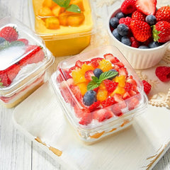 20 Clear Plastic Dessert Cups with Lids - Cupcake Holder