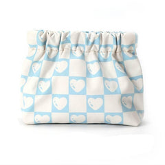 Versatile Cosmetic Storage Bag for Travel and Makeup Organization