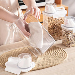 Moisture Proof Food Storage Containers with Lids & Measuring Cups