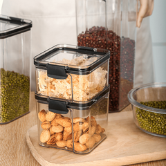 1Pc Food Storage Container With Lids Sealed Fresh Keeping Box