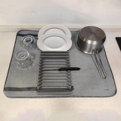 Plastic Dish Drying Rack and Microfiber Mat, Removable Cutlery Tray