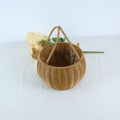 Handwoven Rattan Animal Shape Shopping Basket for Snacks and Fruit Storage