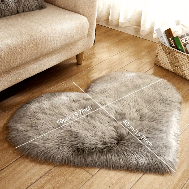 1pc Fluffy Area Rug Heart Shaped Living Room Mat Indoor Floor Mat Non slip