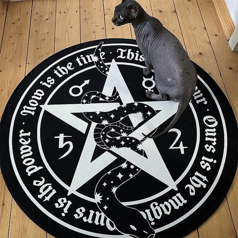 Gothic Magic Circle Pattern Round Rug