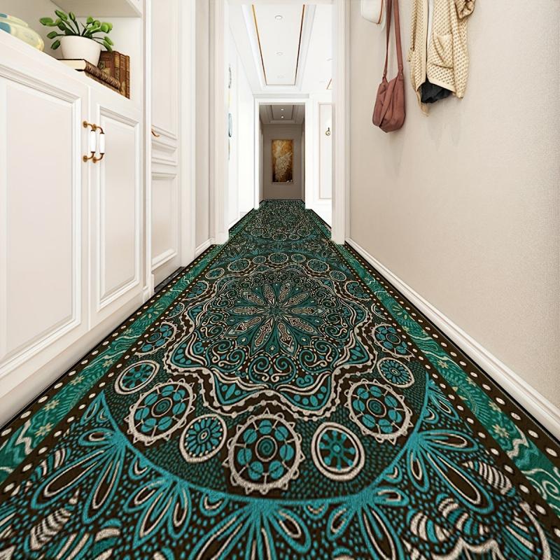 Cashmere European Retro Pattern Long Strip Carpet