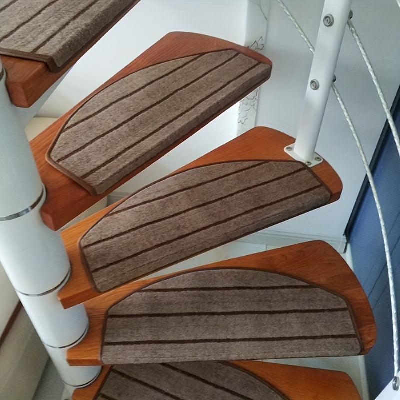 Non Slip Stair Treads Mat Self Adhesive Safety Pad for Wooden Landing Stairs