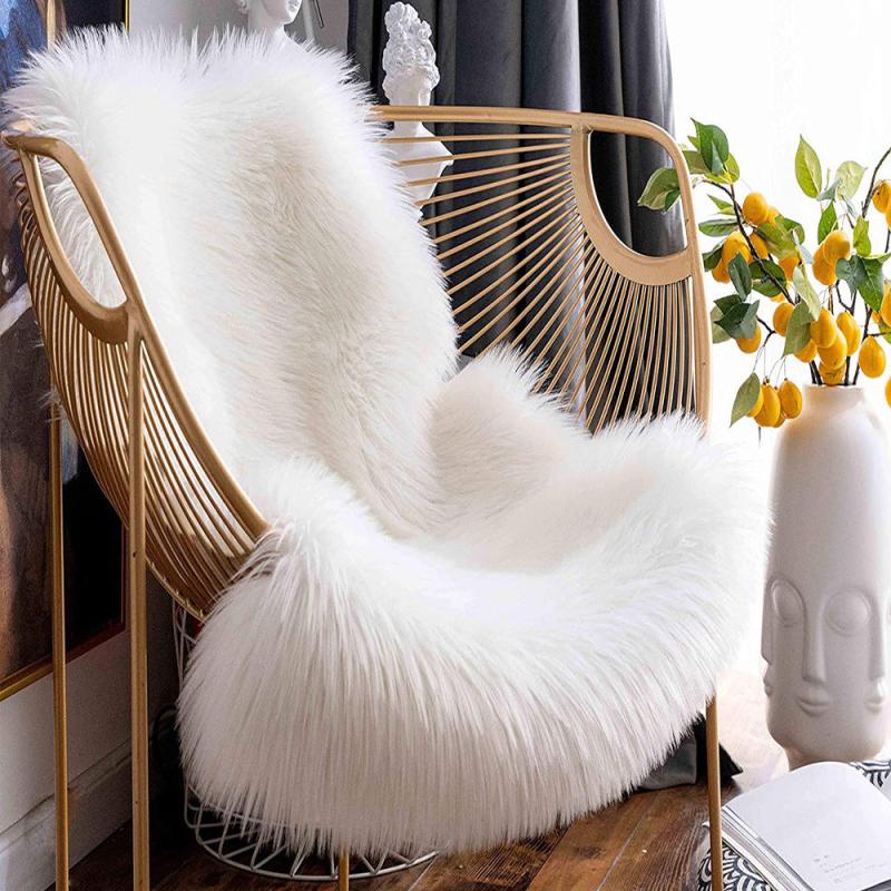 Soft and Fluffy Rug for Home Decor - Adds Comfort and Style