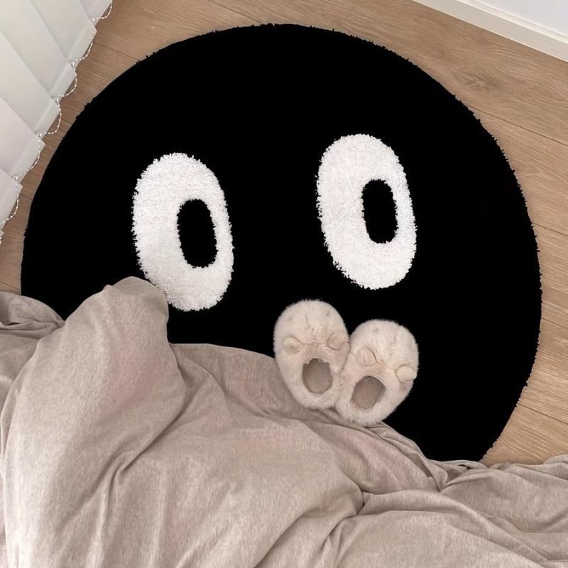 Fluffy Circular Carpet for Bedroom, Anti Slip and Water Absorbing Pad