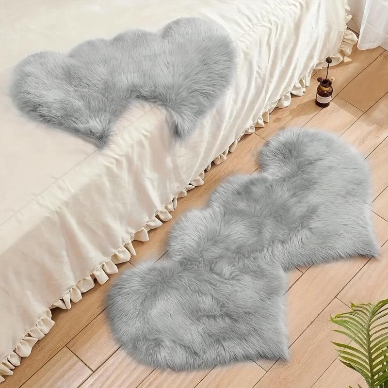 Soft Gray Faux Fur Sheepskin Rug 2'X4' Washable Plush Shag Area Rug