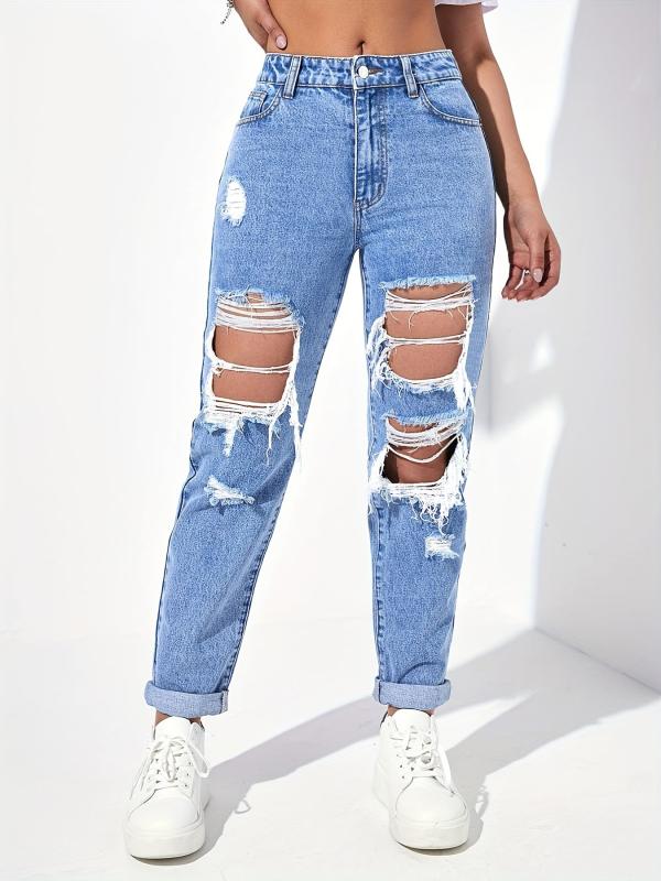 Tapered Distressed Mom Jeans Street Style