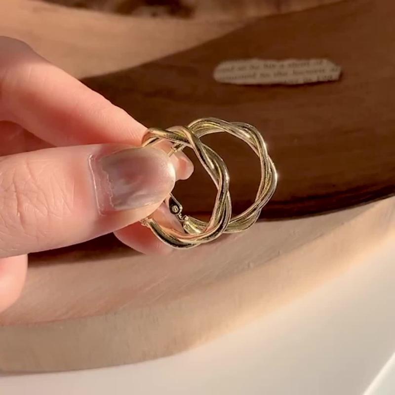 Golden Twisted Pattern Hoop Earrings Iron Jewelry Daily Accessories