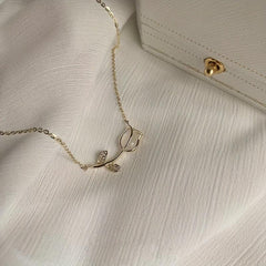 Tulip Pendant Necklace Clavicle Chain Daily Wear Neck Jewelry Gift