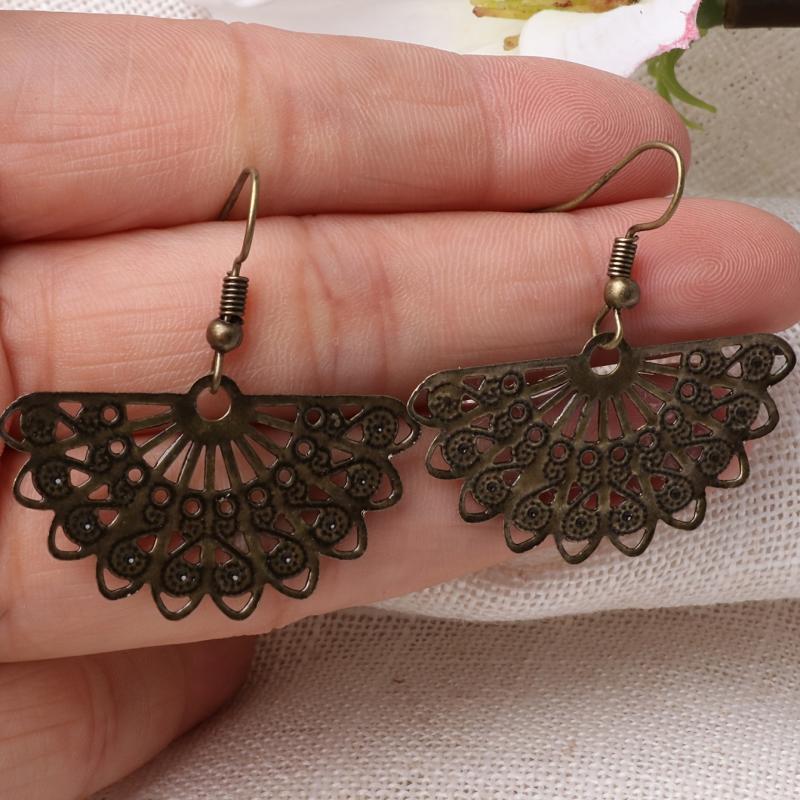Boho Scalloped Drop Earrings Carved Metal Hooks Vintage Style