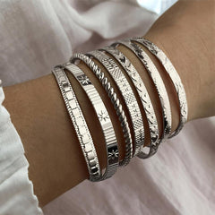 7pcs Golden Heart Twist Bracelets Set for Women Girls