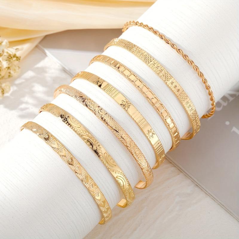 7pcs Golden Heart Twist Bracelets Set for Women Girls