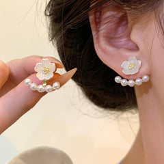 Flower Faux Pearl Stud Earrings for Women, Daily & Party Wear