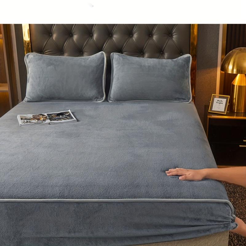 Soft Velvet Fitted Sheet with Non Slip Technology