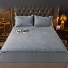 Soft Velvet Fitted Sheet with Non Slip Technology