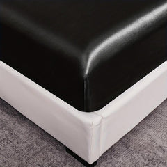 Soft Satin Fitted Sheet for Bedroom Comfort