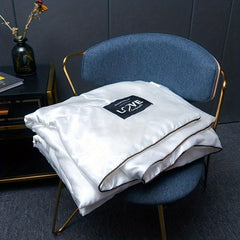 Summer Quilt Ice Silk Bedding Soft Silky Comfortable Quilt Machine Washable