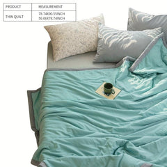 Soft & Comfortable Quilt for Bedroom Living Room Hotel Decor