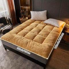 Lamb Wool Mattress Thickening to Keep Warm Three-dimensional Quilting Process