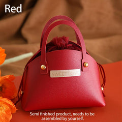 Stylish Leather Candy Lipstick Holder - Ideal Gift for Teens