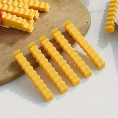 Cartoon Sealing Clip Magnetic Food Preservation Tool