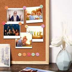 30 Daisy Flower Pins Decorated With Flower Thumbnails