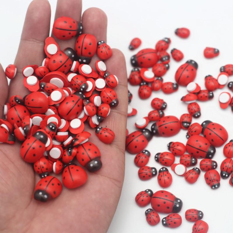 100pcs Red Wooden Ladybirds Flat Back Crafts Easter Wedding Decor