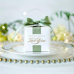 50pcs Wedding Favors Souvenirs Candy Boxes with Ribbon for Events