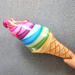 Inflatable Ice Cream Cone Photo Props for Water Park Vacation