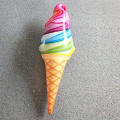 Inflatable Ice Cream Cone Photo Props for Water Park Vacation
