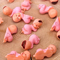 20pcs Mini Plastic Toys for Party Favors and Games - Great for Showers & Events